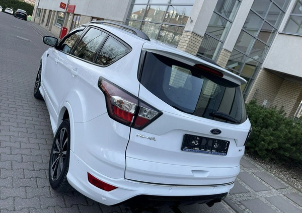 Ford Kuga cena 65900 przebieg: 213000, rok produkcji 2019 z Pilzno małe 631